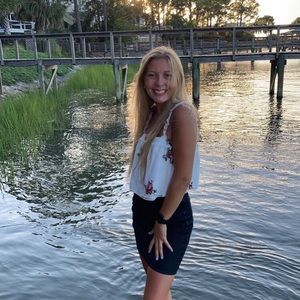 Meet your Posher, Karly